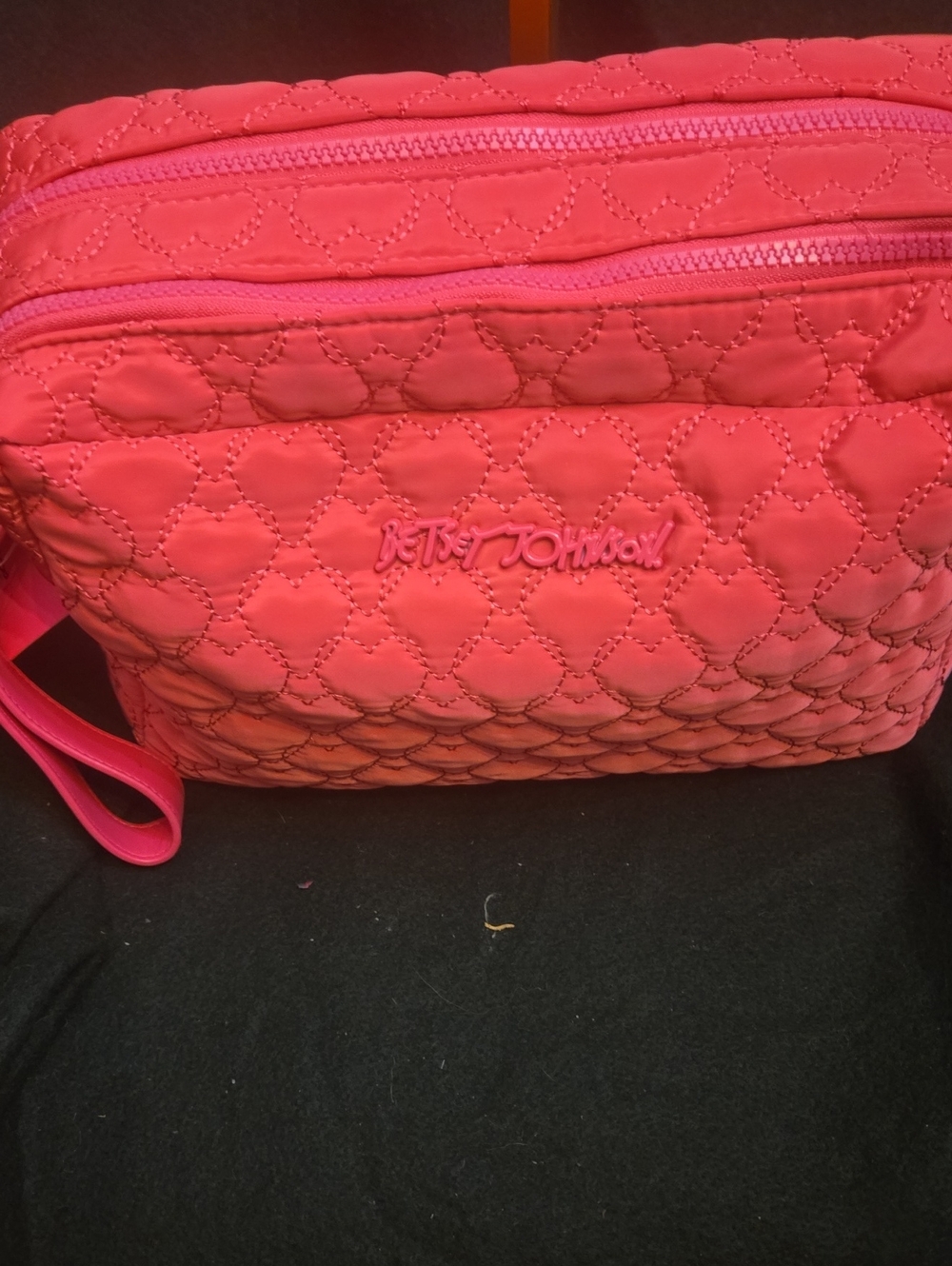 Betsey Johnson Quilted Heart Makeup Case Hot Pink NWT